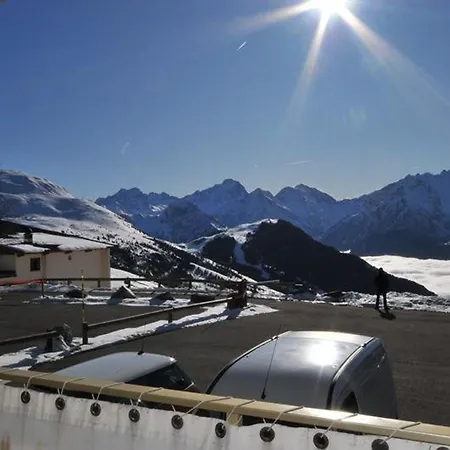 2p Pour 6 A L'alpe D'huez - Skis Aux Pieds, Balcon Sud, Animaux Ok, Parking Privatif - Fr-1-405-343